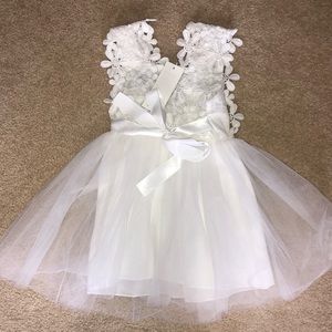 Little Trendsetter Daisy Dress in white